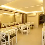 Cat Hotel 2