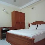 Lan Anh Hotel - De Tham Street
