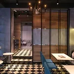 C Central Hotel Bui Vien