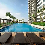 Riviera Point