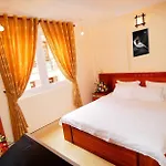 Blue River 2 Hotel