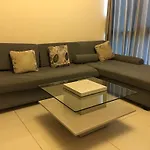 The Green Apartment At The Vista An Phu
