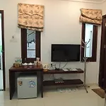 Alupoint Hotel