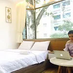 Smiley Apartment 11