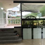 Abc Hotel