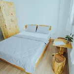 Jan Hostel