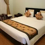Hanh Phuc Hotel