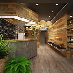 Luci\'S House Hostel