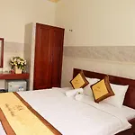 Spring Hung Anh Hotel