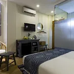 Urban Lodge Hotel