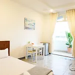 Happyhomes 42 Villa Center Hotel