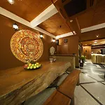 Della Boutique Hotel