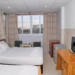Kien Hotel 2