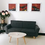 Crown Apartment