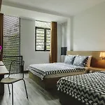 Four C Central Hotel