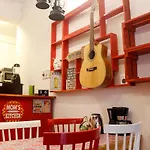 Saigon View Hostel (Adults Only)