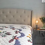 Luxury Apartmentel - Vinhomes Golden River