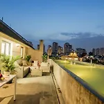 Khách sạn La Cigale