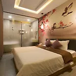 Moc Lan Hotel