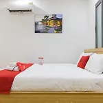 Reddoorz Premium Near E-Town