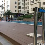 Two-Bed Homestay Near The Airport