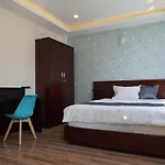 Shinhua Hotel