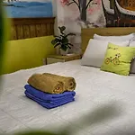 Sg Capsule Hostel (Adults Only)