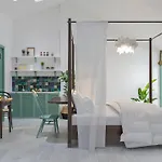 Decem Bed