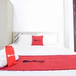 Reddoorz Near Quan Khu 7 Stadium