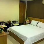 Le Gia Hotel