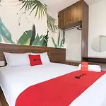 Reddoorz Plus @ Tran Quang Khai Street