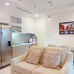 Landmark 81-10.20