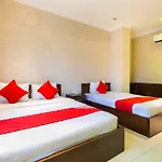 Oyo 273 Ngoc Anh Hotel