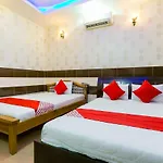 OYO 261 Binh Dung Hotel