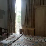 Quynh Hoa Hotel
