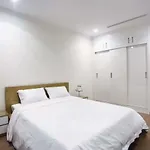 Chuoi Tieu\'S Stay
