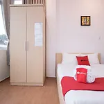 Reddoorz Pasteur Street