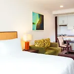 The Landmark Serviced Apartment - Managed By Peninsula Properties