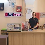 Reddoorz Near Khu Che Xuat Tan Thuan 2