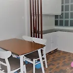 Sun Apartment