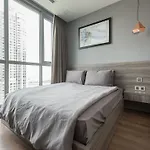 Smart Modern 2Br Apartment Near Downtown