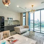 Urban House Saigon - Golden River