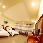 Tran Long Hotel