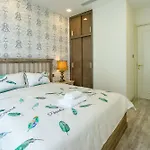 Zahoo House - Vinhomes Golden River