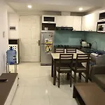 Pearl Service Apartment