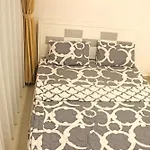 Le Hieu Apartment At Sky Center
