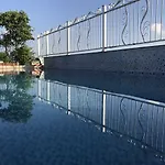 Sweet Home