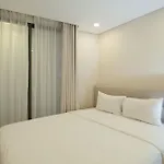 Golden Sands Service Apartment