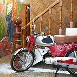 Saigon1984 Vintage Private Home Central District 1 With 6 Bedrooms And 6 Bathrooms
