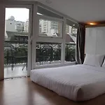 Kingdom Hotel & Apartment